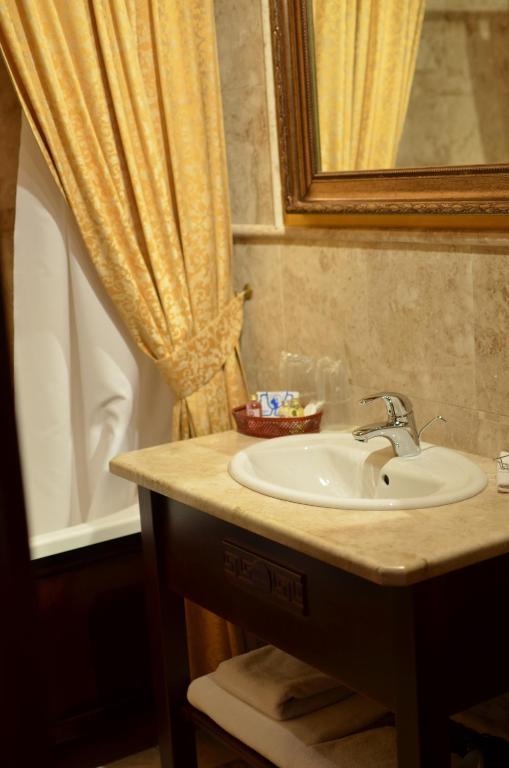 Optima Collection فندق 4*